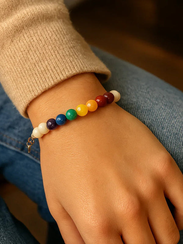Elegant 7 Chakra Bracelet with Pearl Beads – Brahmatells
