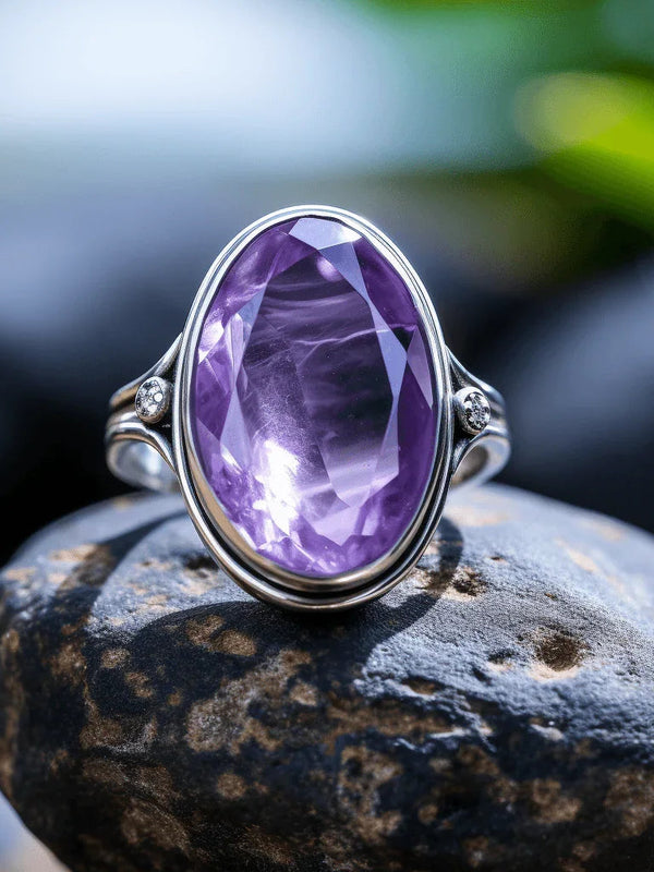 Amethyst Kathaila Oval Ring - Saturn's Serenity Stone | Brahmatells - BrahmatellsStore