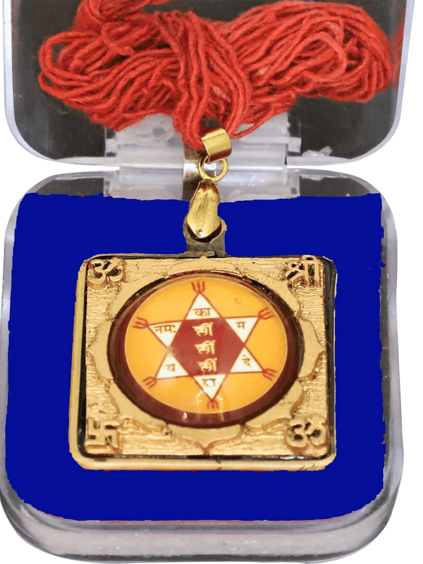 Baglamukhi-ma-pendant by Brahmatells