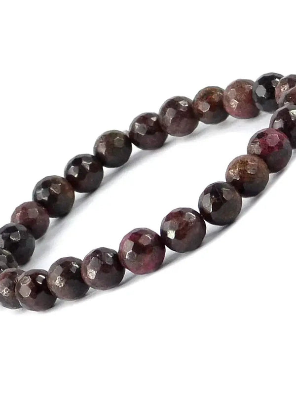 Garnet Diamond Cut Bracelet - 8mm Beads for Reiki Healing by Brahmatells