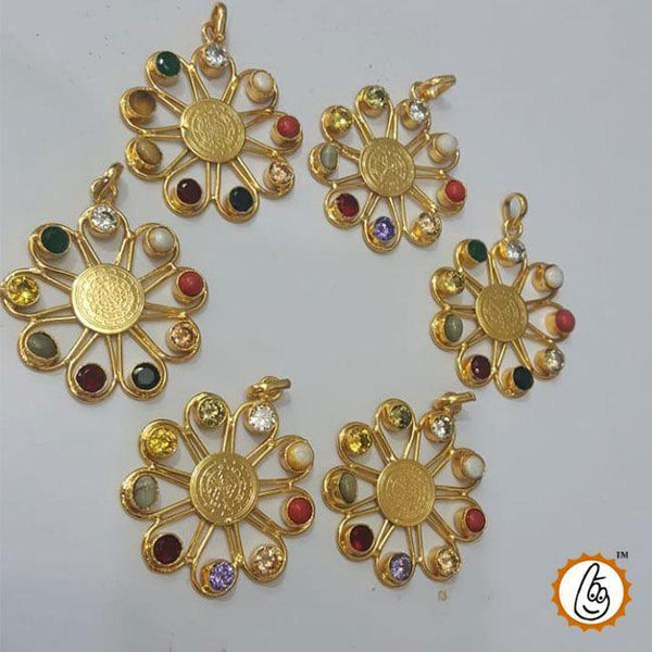 Navratna Pendant by Brahmatells
