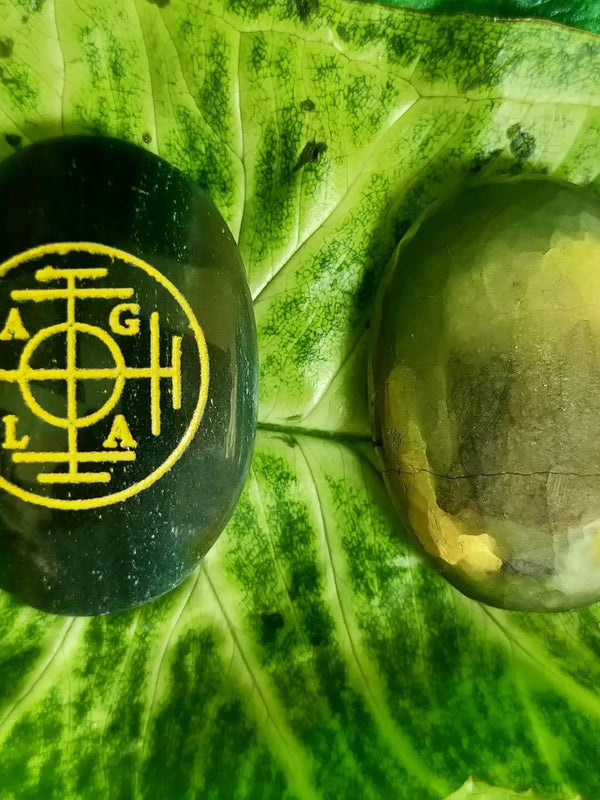 Pyrite & Green Aventurine with Money Code. by Brahmatells