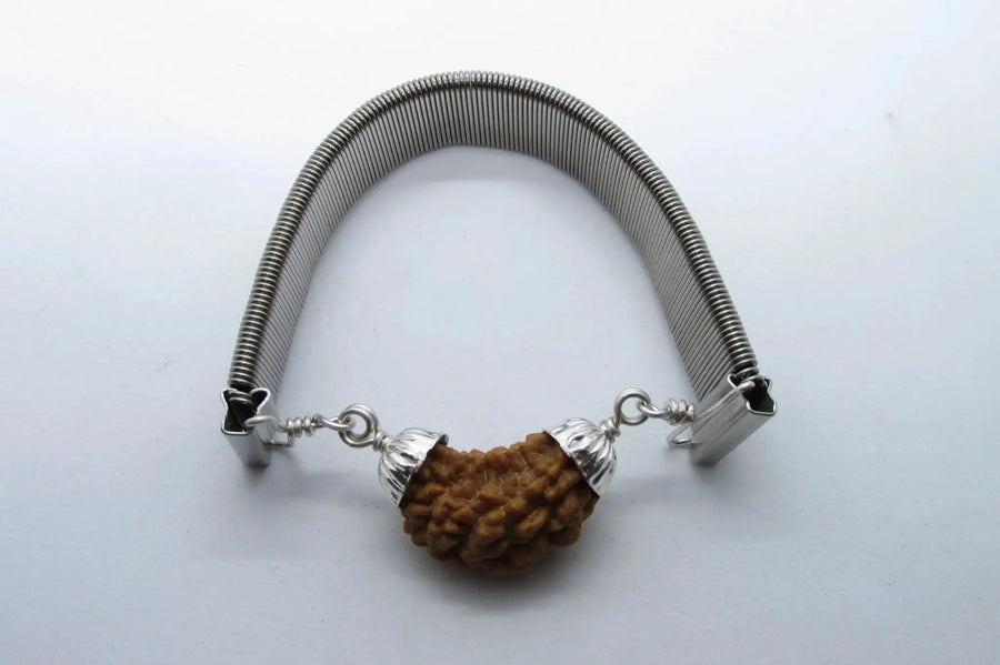 1 Mukhi Rudraksha Bracelet - Spiritual Elegance | Brahmatells by Brahmatells