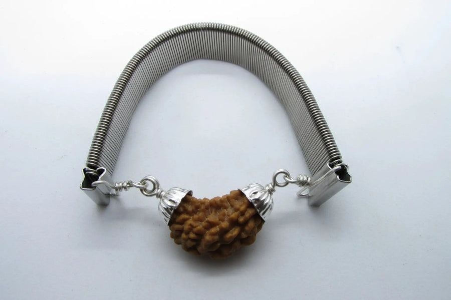 1 Mukhi Rudraksha Bracelet - Spiritual Elegance | Brahmatells by Brahmatells