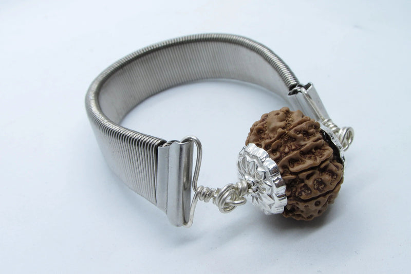 10 Mukhi Rudraksha Bracelet - Divine Protection | Brahmatells by Brahmatells