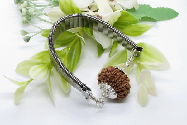 11 Mukhi Rudraksh Bracelet for Spiritual Mastery | Brahmatells by Brahmatells