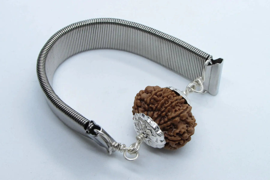 11 Mukhi Rudraksh Bracelet for Spiritual Mastery | Brahmatells by Brahmatells