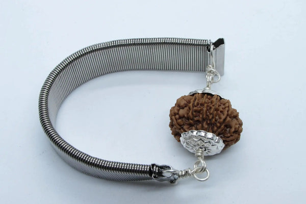 11 Mukhi Rudraksh Bracelet for Spiritual Mastery | Brahmatells by Brahmatells
