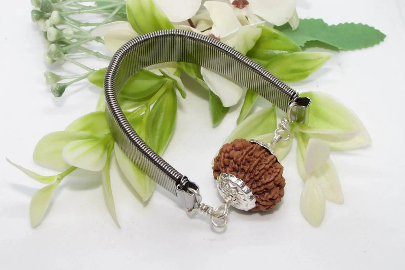 11 Mukhi Rudraksh Bracelet for Spiritual Mastery | Brahmatells by Brahmatells