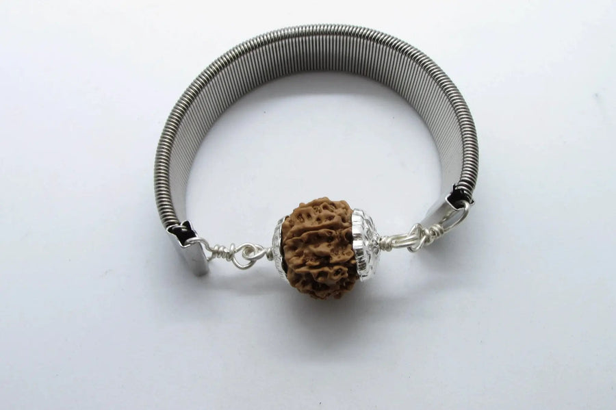 13 Mukhi Rudraksha Bracelet - Charisma & Fulfillment | Brahmatells by Brahmatells
