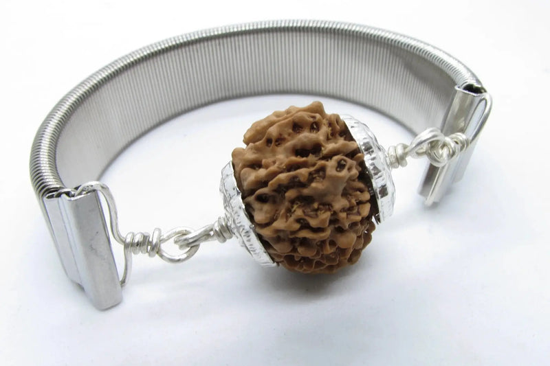 13 Mukhi Rudraksha Bracelet - Charisma & Fulfillment | Brahmatells by Brahmatells