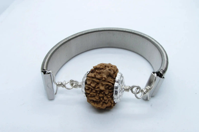 13 Mukhi Rudraksha Bracelet - Charisma & Fulfillment | Brahmatells by Brahmatells