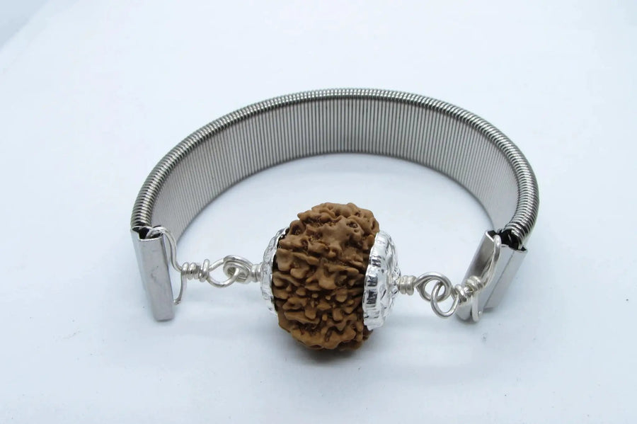 13 Mukhi Rudraksha Bracelet - Charisma & Fulfillment | Brahmatells by Brahmatells