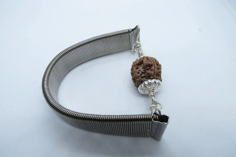 3 Mukhi Rudraksha Bracelet - Empowerment & Vitality | Brahmatells by Brahmatells