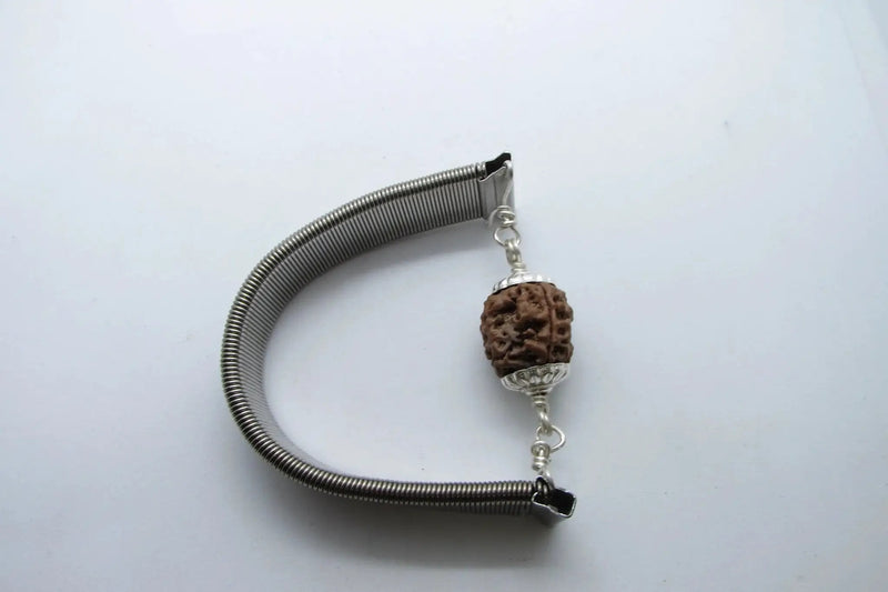 3 Mukhi Rudraksha Bracelet - Empowerment & Vitality | Brahmatells by Brahmatells