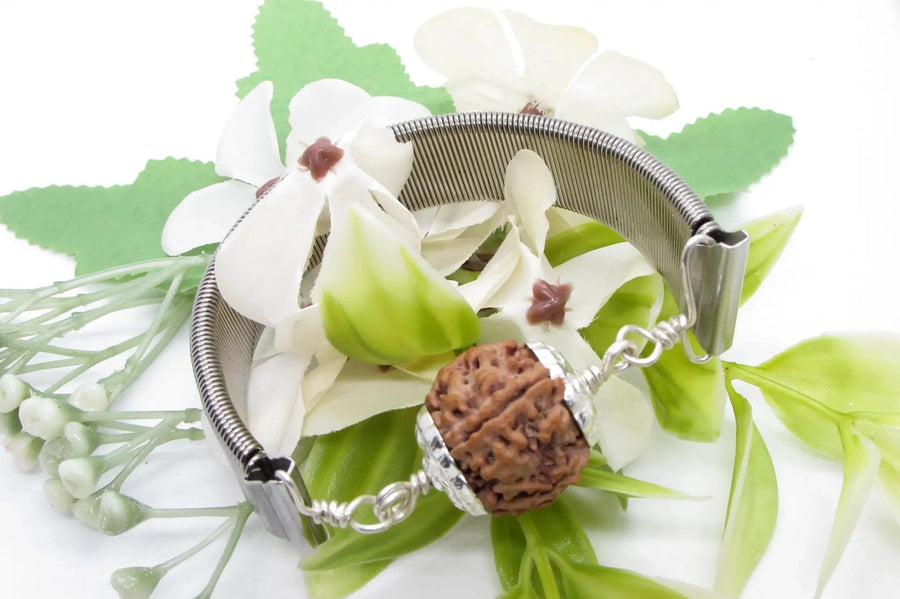4 Mukhi Rudraksha Bracelet for Knowledge & Creativity | Brahmatells by Brahmatells
