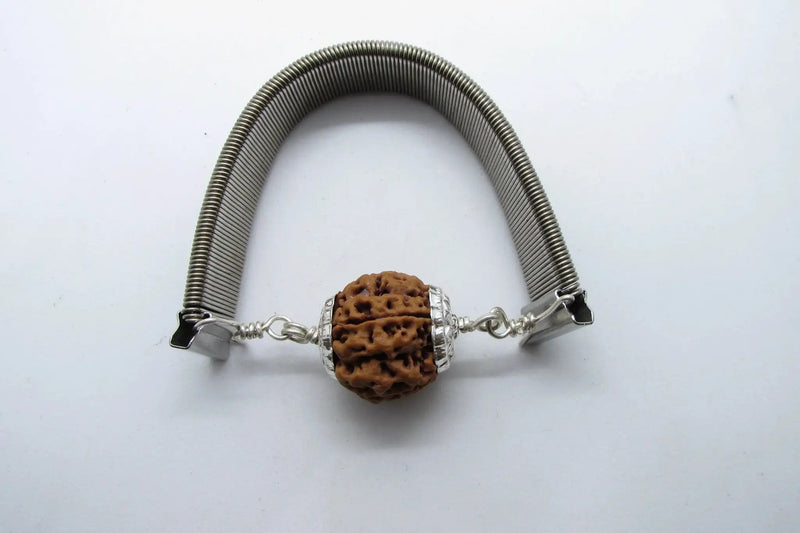 5 Mukhi Rudraksha Bracelet with Silver Pendant - Spiritual Elegance | Brahmatells by Brahmatells