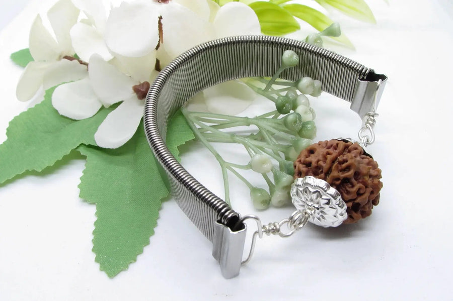 6 Mukhi Rudraksha Wisdom Bracelet | Brahmatells by Brahmatells