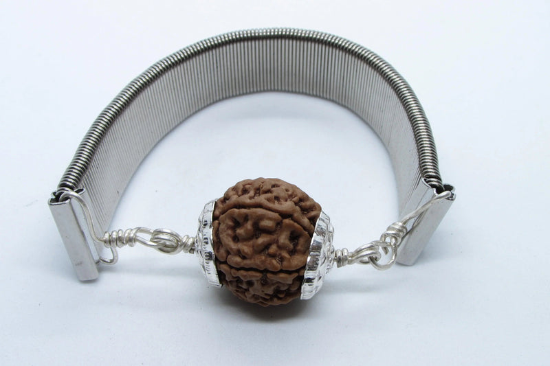 7 Mukhi Rudraksha Bracelet with Silver Pendant - Divine Blessings | Brahmatells by Brahmatells