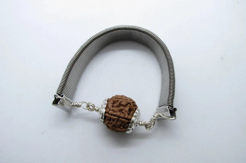 7 Mukhi Rudraksha Bracelet with Silver Pendant - Divine Blessings | Brahmatells by Brahmatells