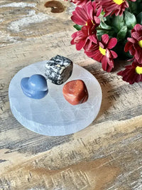 Selenite Charging Plate with the sacred Om symbol and the Flower of Life pattern by Brahmatells
