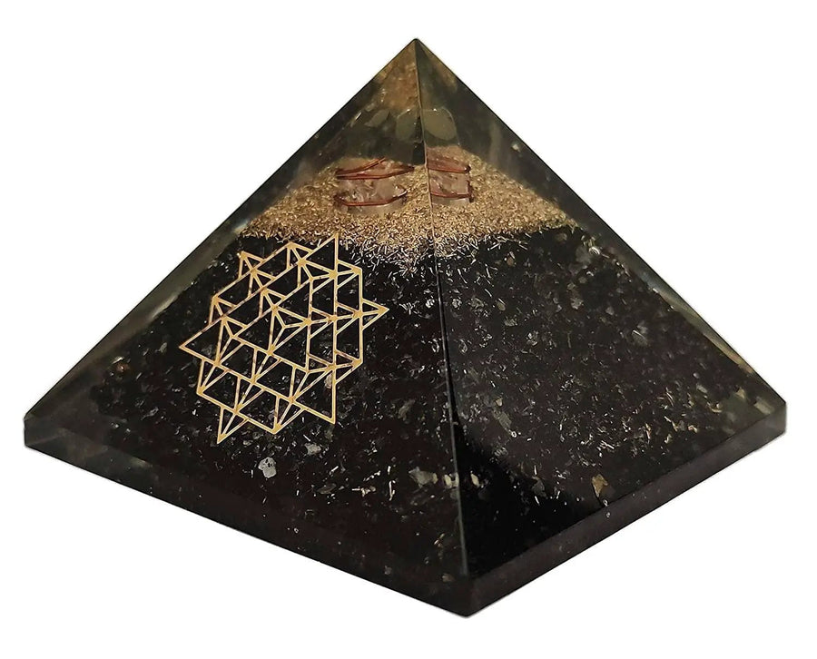 Amethyst & Clear Quartz Pyramid Yoga Meditation Crystal by Brahmatells