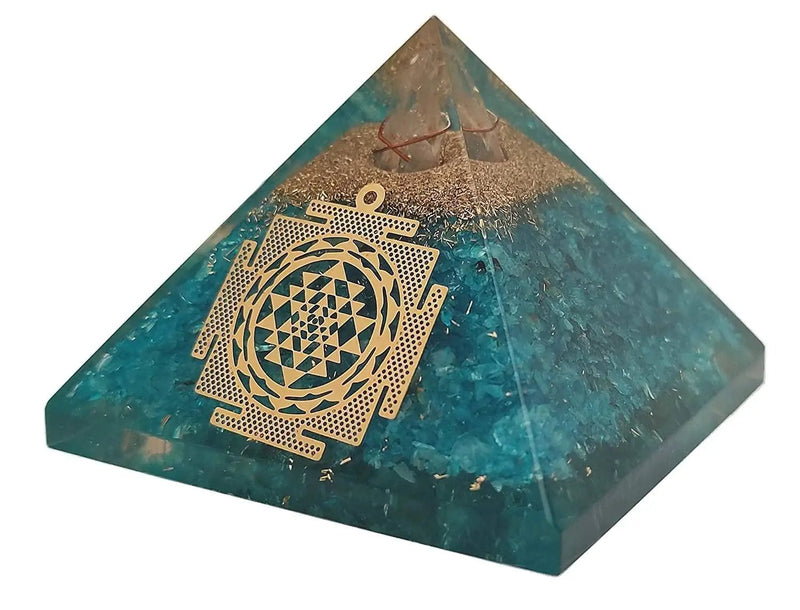 Amethyst & Clear Quartz Pyramid Yoga Meditation Crystal by Brahmatells