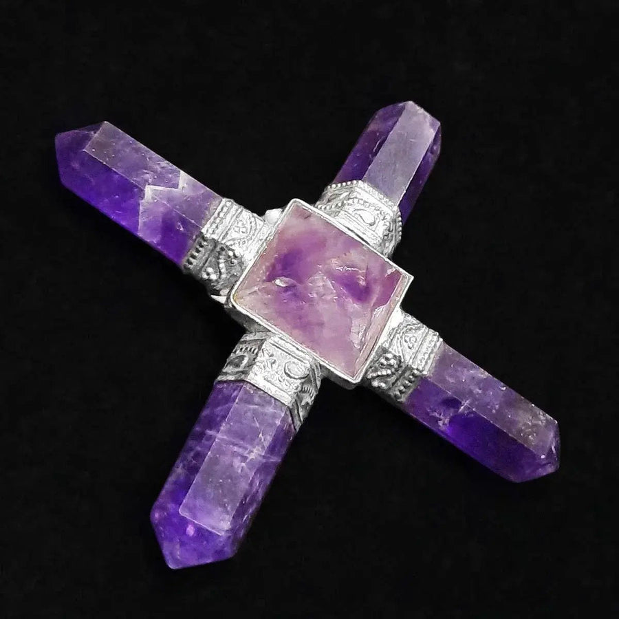 Amethyst Generator Reiki Energy Generator Pyramid,4 Point Amethyst Energy Generator,Energy Generator Tool with Pyramid,Amethyst Pyramid with Four Pencil Energy Generato by Brahmatells