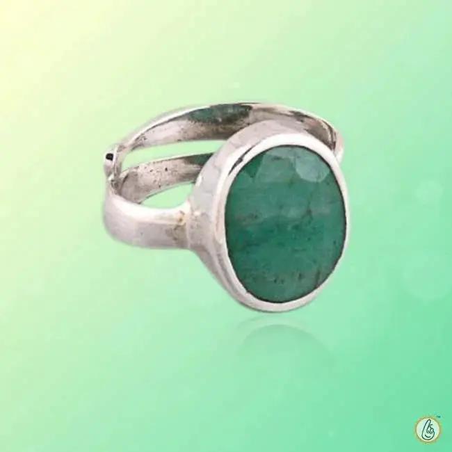 Emerald Oval-Dark-Green Ring in Silver - Mercury's Charm | Brahmatells by Brahmatells