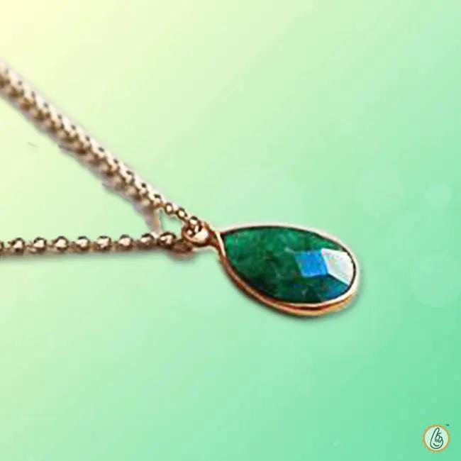 Exquisite Dark Green Emerald Pear-Drop Pendant - Panna | Brahmatells by Brahmatells