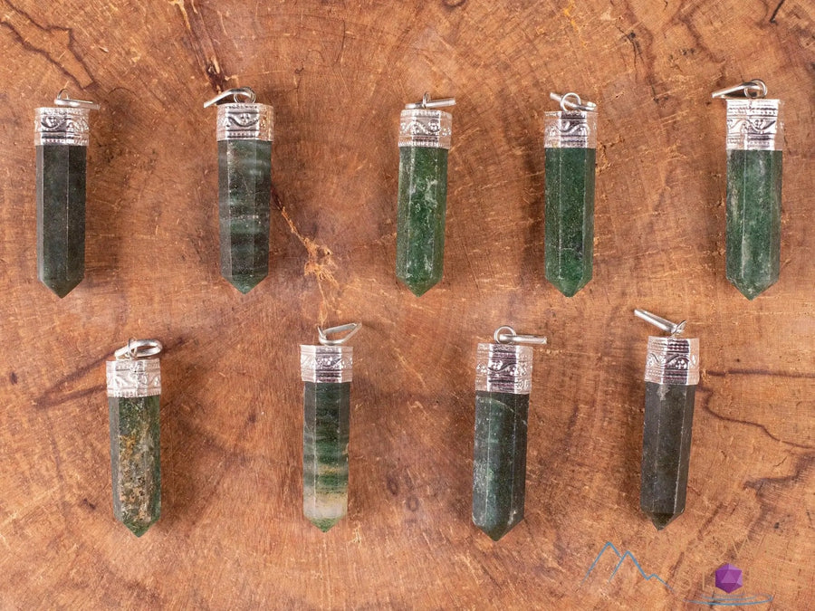 Green AVENTURINE Crystal Pendant - Heart Chakra, Crystal Healing, Anxiety Relief, Gemstone Pendant by brahmatells