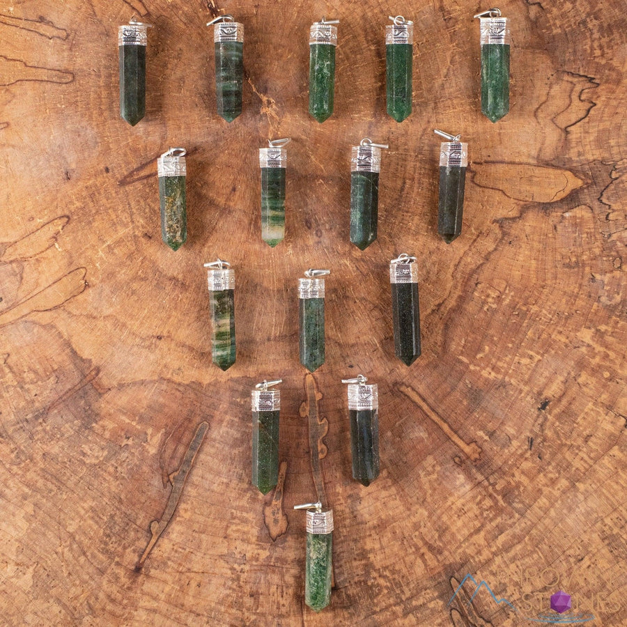 Green AVENTURINE Crystal Pendant - Heart Chakra, Crystal Healing, Anxiety Relief, Gemstone Pendant by brahmatells