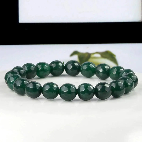 Green Aventurine Diamond Cut Bracelet - 8mm Beads for Reiki Healing by Brahmatells