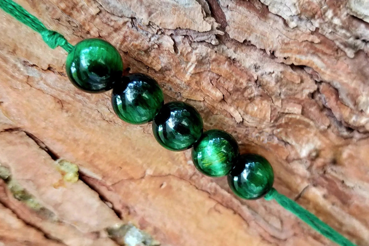 Green Cat's Eye Band for Spiritual Clarity | Brahmatells by Brahmatells