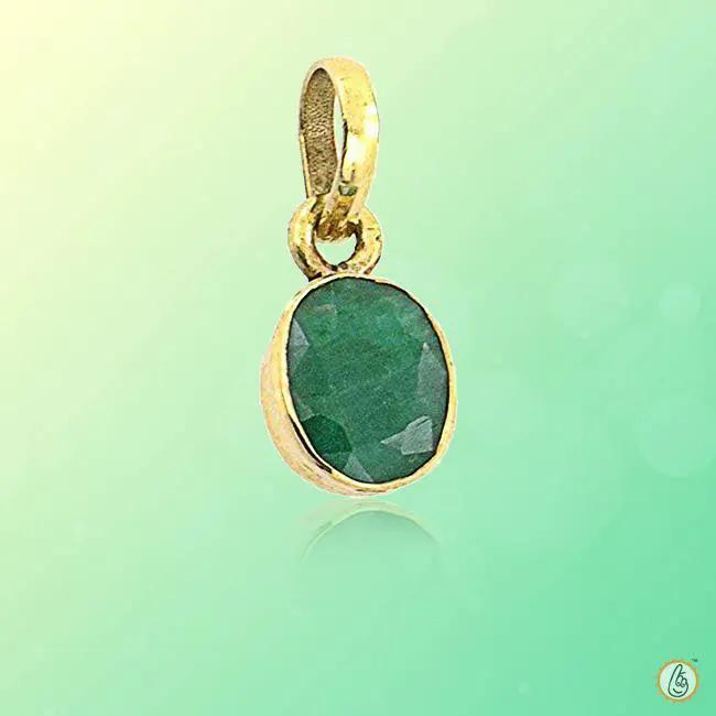 Natural Green Emerald Oval Pendant - Panna's Radiance | Brahmatells by Brahmatells