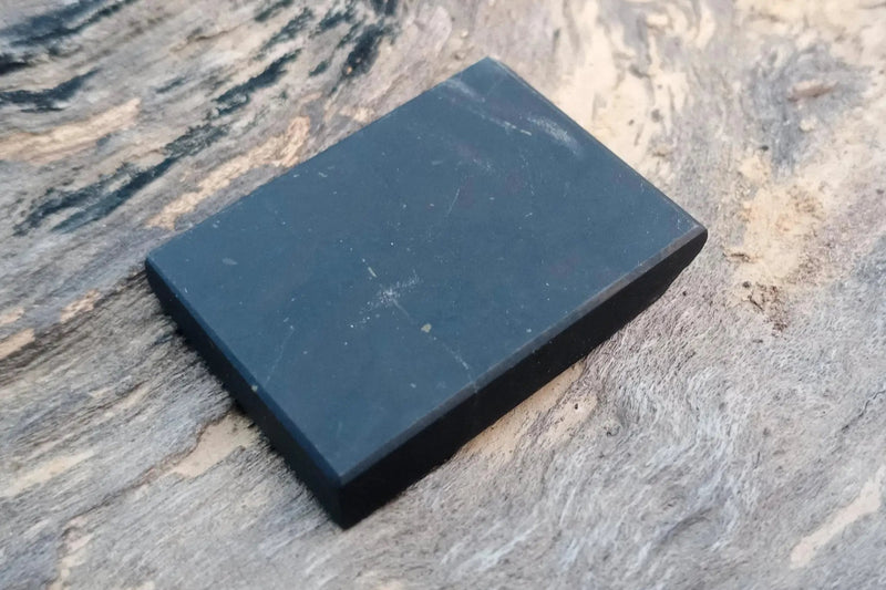 Shungite Mobile Plate by Brahmatells