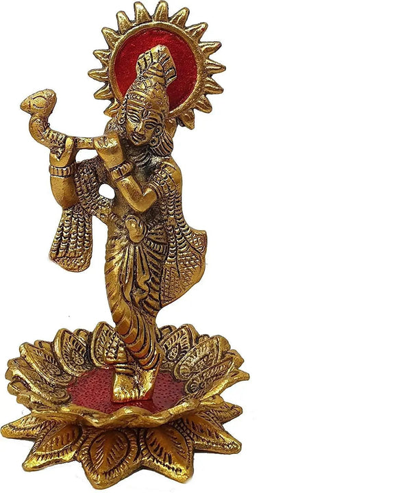 Tortoise On Plate (Golden) by Brahmatells